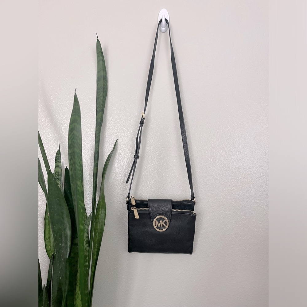 Michael Kors crossbody bag